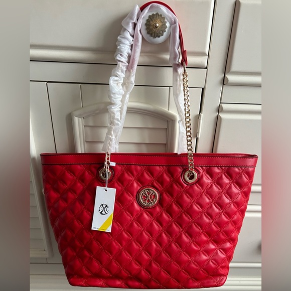 NWT CXL by Christian Lacroix Style#: CXLH24972-RED VOGUE QUILTED TOTE - Picture 2 of 14